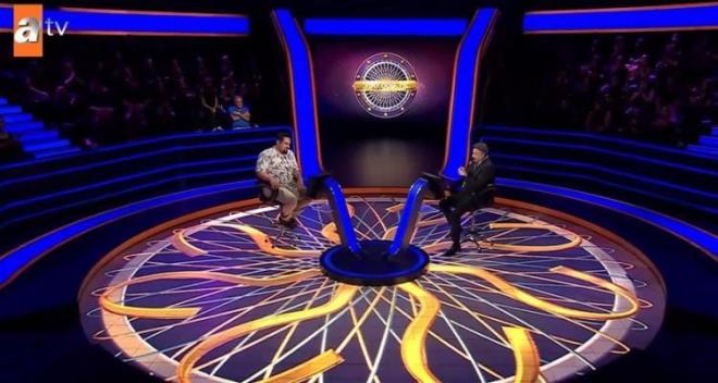 Oktay Kaynarca'nn baarl sunumuyla ilgi oda haline gelen yarmann son blmne katlan brahim Tusuz, hayat hikayesiyle ve yarmadaki baarsyla programa damga vurdu.