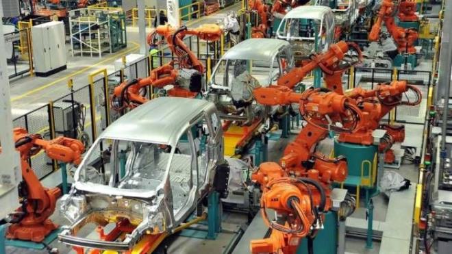 ARA FYATLARI CEP YAKIYOR!<p>     Artan maliyetler vatandalarn otomobil edinmesini daha da zorlatryor. Artk temel bir ihtiya haline gelen otomobillerin fiyatlar, birok kiinin btesini zorluyor.