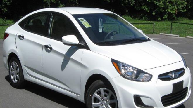 2)  HYUNDA ACCENT ERA