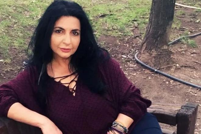 LEYLA OKAY    "Dostlarmz", "Ferhunde Hanmlar" ve "Bizim Evin Halleri" isimli dizilerde rol alan oyuncu Leyla Okay, 22 Nisan'da uzun sredir mcadele verdii kanser sebebiyle hayatn kaybetti.