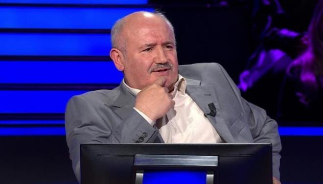 Bu sorunun ardndan baarl performansn srdren yarmac 200 bin TL alarak yarmaya veda etti.