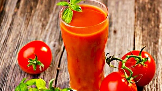 Muz: Hem sigaray vazgemeye hem de sigarann tesirlerini yok etmeye yardmcdr.  <p>    Domates suyu: Domates suyu ve sigara beyinde ayn blgeyi uyard iin sigaray vazgetiiniz ilk bir ay sresince bir ay barda domates suyu ierek kendinize hafifletebilirsiniz.