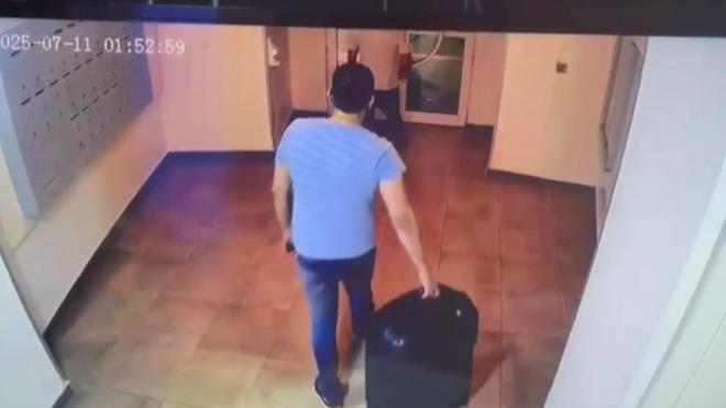 58 MLYON LRALIK BITCOIN DDASI    58 milyon liralk bir gelire sahip olduu ne srlen Cemil Ko'un bu geliri nasl elde ettii de aratrlyor.    Bitcoin zerinden kazan salad iddialar arasnda.