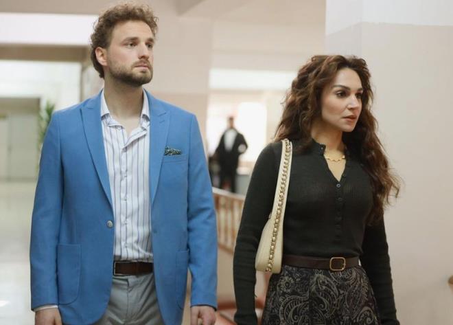 Oyuncu kadrosu ve hikayesi ile tm dikkatleri stne eken Uzak ehir'in ilk sezonu byk bir ilgi ile takip edildi. Yapmn AyNa Yapm?n stlendii Uzak ehir 2. sezon tarihi heyecanla aratrlmaya baland. Peki, Uzak ehir ne zaman balayacak? Kanal D Uzak ehir 2. yeni sezon ne zaman yaynlanacak? te, ayrntlar...