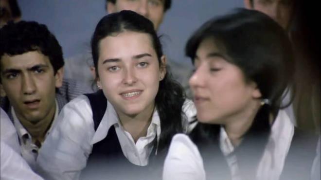 nl oyuncu daha sonra "Hababam Snf Gle Gle" filminde "Gamze" karakterine hayat vermi ve izleyenleri hem gldrp hem de duygulandrmt.