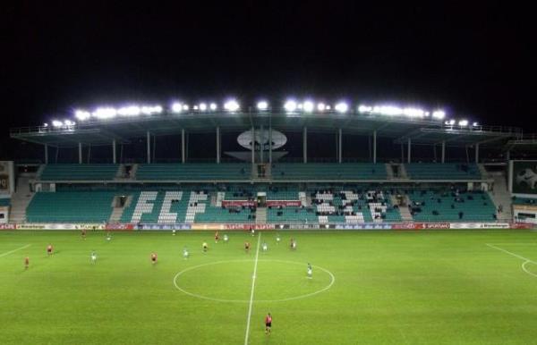 nceki ad Lillekla Stadyumu olan, yeni sponsor ile birlikte A. Le Coq Arena ismini alan ve Estonya A Milli Takm'na ev sahiplii yapan bu stat 9692 kiilik kapasiteye sahipken, ek koltuklarla en fazla 10300 kii alabiliyor.