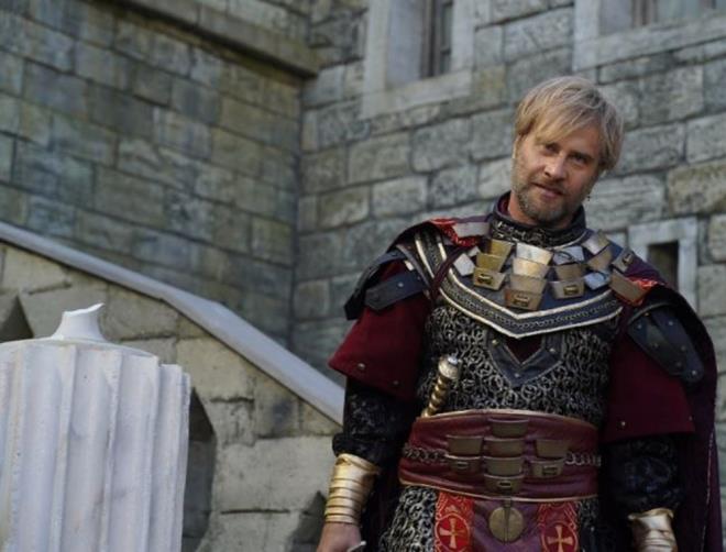 te yandan yeni sezonda hem ana akma, hem dijitale proje hazrlayan yapm irketinin Mert Yazcolu, Murat nalm ve brahim elikkol gibi nl oyuncularla da grt de konuuluyor.