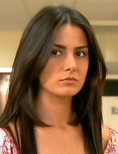 zlem Ylmaz da ekrann tandk yzlerinden.