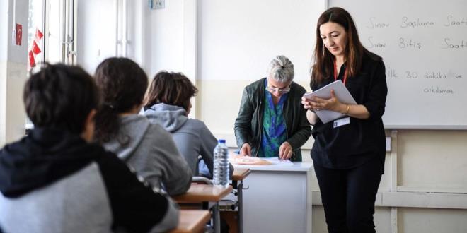 BO KONTENJANLAR NE ZAMAN YAYIMLANIR?    Bo kontenjanlar, her nakil dneminin banda ve sonunda gncellenerek yaymlanr. Bu nedenle rencilerin ve velilerin MEB?in resmi sayfasn ve e-Okul sistemini dzenli olarak kontrol etmeleri nerilir.