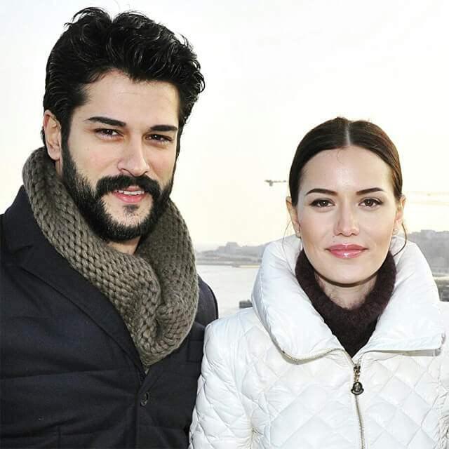 Magazin dnyasnn en gzde ve neredeyse att her admla olay olan iftlerinden biri olan Fahriye Evcen ve Burak zivit, bu kez ak dolu paylamlarla deil, sosyal medyada yaptklar dikkat ekici bir deiiklik ile gndeme geldi.