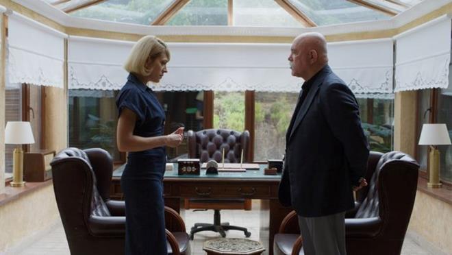 Kadroda ayrca Hazal Tresan, Derya Karada, Tansu Bier, Bora Akka, Erdem enocak, Arif Pikin, Ayegl nsal, Burak Altay, Kayhan Akgz, Sabahattin Yakut, Selin Kseolu, Selin Dumlugl, Volkan Kran ve Ufkum Kalaolu yer alyor.