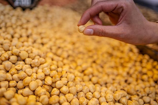 NOHUT    Lif asndan zengin olan nohut, ruh sal zerinde de pozitif etkiler yaratyor.