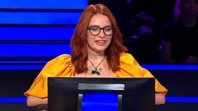 GZYALARINI TUTAMADI    Baak Yldrm annesi ve kz kardeiyle yaadn babasn hayatnda 5 kere grdn sylerken gzyalarn tutamad. Yarmada istedii baary gsteremeyen gen yarmac 4. elendi.