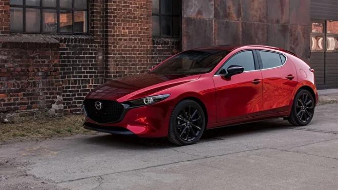 Mazda ise sr keyfi ile salaml birletiren bir vizyon sunuyor. Markann Skyactiv teknolojisi, hem yakt verimliliini artryor hem de motor dayanklln st seviyeye karyor. Mazda CX-5 ve Mazda 3 modelleri, dk arza oranlaryla kullanclarn beenisini kazanyor.