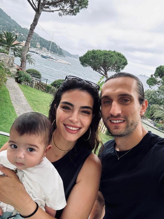 imdilerde oluyla ilgilenen 34 yandaki Melisa Asl Pamuk, takipileriyle soru cevap yapt.