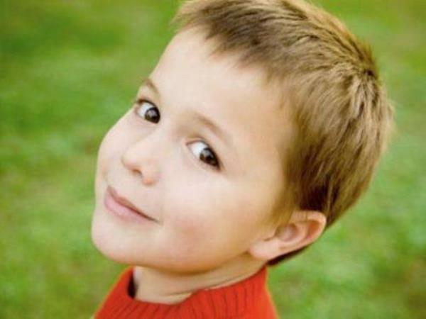 ocuk bacaklar arasndan bakt zaman eve misafir gelecek demek.