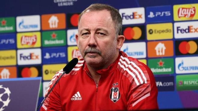 2 AYRILIK KARARI<p>    Beikta'n yeni teknik direktr Sergen Yaln'n greve balamasnn ardndan 2 futbolcuyla ayrlk karar alnd renildi. Sergen Yaln'n takmda dnmedii isimler belli oldu.