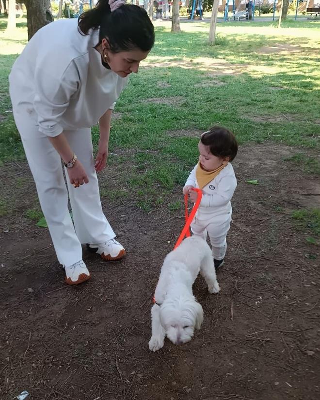 Son olarak "Leyla: Hayat? Ak? Adalet..." adl dizide rol alan nl oyuncu, doum gnnde kz Asya Mone'ye duygusal satrlarla seslendi.