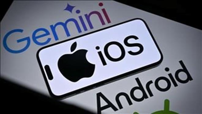 Ama bu deiiklikler yalnzca kozmetik dzeyde deil. iOS 19?un yeniden tasarm, Apple?n katlanabilir cihazlar konusundaki planlaryla da rtyor gibi grnyor. irket bu konuda sessizliini korusa da, kulislerde dolaan sylentilere gre sistem, halihazrda test aamasnda olan katlanabilir bir iPhone prototipine teknik altyap salayabilir.