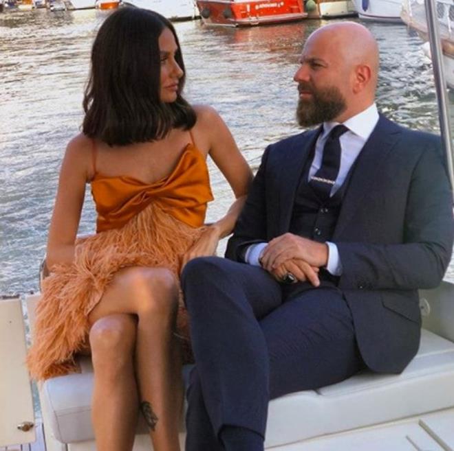 Anlamal olarak boandklarn aklayan Yasemin zilhan, ihanet iddialarn net bir ekilde yalanlad.    nl oyuncu, eski eiyle ilikisini kzlar iin ortak bir anlayta ve uyum ierisinde srdreceini ifade etti.