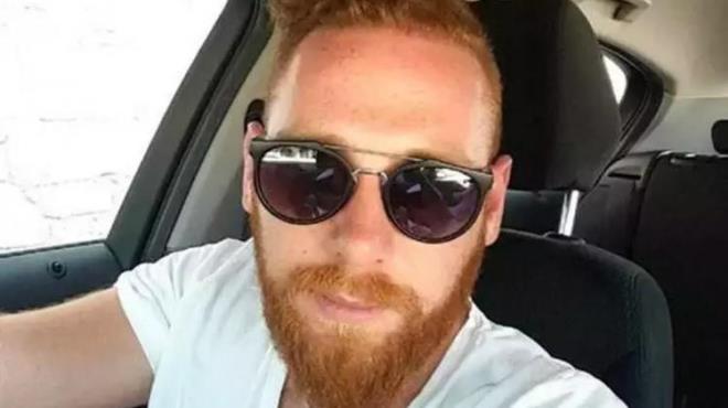 Kzlay da "Yaadmz deneyimden sonra oldu. Zaten prodksiyon ajansmz vard, 'Neden bu ii yapmayalm?' diyerek insanlarn mutlu anlarn kaydedip, paylamak istiyoruz" diye konutu.