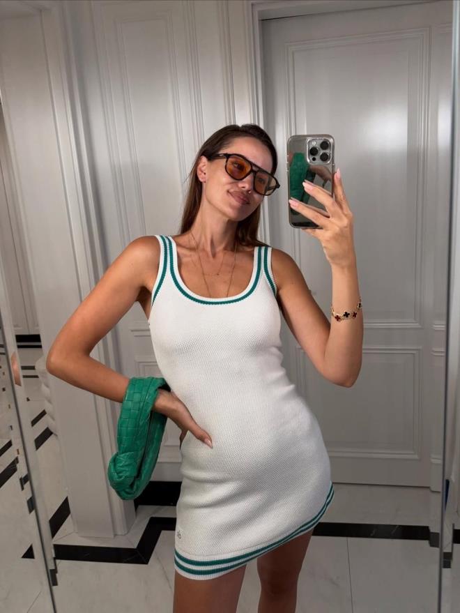 Mutlu birlikteliklerini iki ocukla talandran nl ift, zel hayatlarn gzlerden uzak yaamay tercih ediyor.