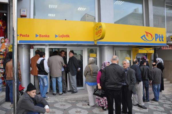 3534 kadronun dalm u ekilde: 70 Bilgisayar, 8 elektrik elektronik, 15 elektrik, 22 inaat, 10 makine mhendisi, 12 mimar, 10 avukat, 30 tekniker, 2 bin 332 gie grevlisi, bin 25 datc