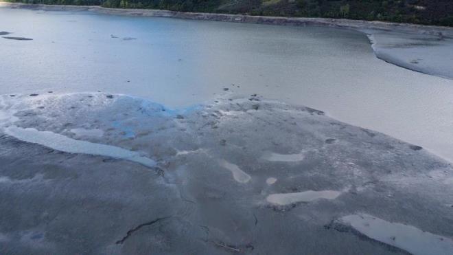 Yeilrmak zerindeki Suat Uurlu Baraj ve Hasan Uurlu Baraj Hidroelektrik Santralleri(HES) 1981 ylnda tamamlanmt.