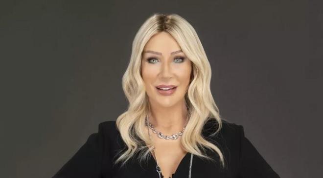 Getiimiz gnlerde gzellik srrn paylaan nl arkc ve sunucu Seda Sayan'n makyajsz hali hayranlarn artt.