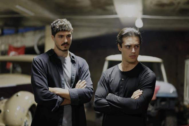 Cemo, Yusuf ve Vahap'la yeniden bir araya gelen Devran, hem adn temize karacak hem de Yavuz'a hak ettii cezay kendi elleriyle verecektir.