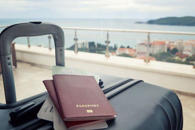 <p>Endeks, Londra merkezli danmanlk firmas Henley &amp; Partners tarafndan hazrlanyor ve Uluslararas Hava Tamacl Birlii (IATA) verilerine dayanyor.</p>  <p>Henley ayn puana sahip lkeleri tek srada sayd iin, aslnda ABD'nin nnde 36 lke bulunuyor.</p>