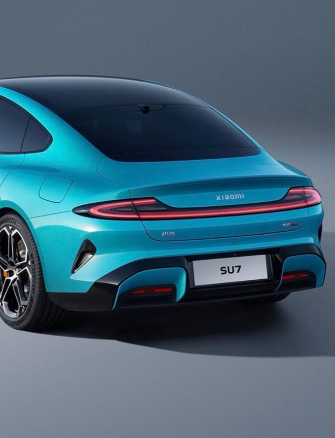 Baz reticiler imdiden uyum salamaya balad. rnein Zeekr'in 9X spor arazi arac, taslak gerekliliklerini karlayan elektrikli ilevsellie sahip geleneksel tarzda kulplara sahip.<br>anghay merkezli danmanlk irketi Automotive Foresight'n ynetici direktr Yale Zhang, taslak gvenlik standardna atfta bulunarak, "Bu, saduyuya dn" dedi.