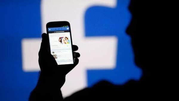 Teknoloji dnyasnda dikkat eken bir gelime yaand. Meta, milyonlarca kullancs bulunan Facebook Messenger'da nemli bir adm atyor. irket, 15 Aralk tarihinden itibaren platformdaki baz uygulamalar kaldracan aklad.