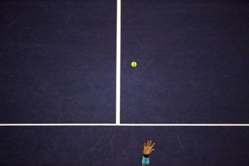 spanyol raket Rafael Nadal Shanghai Masters Tenis Turnuvas'nda Ukraynal tenisi Alexandr Dolgopolov ile mcadele ediyor. <b>in </b>