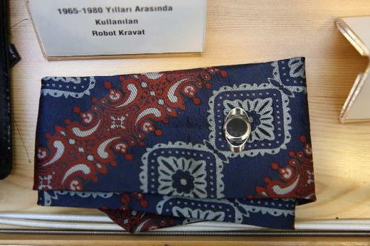 Gizlilik o kadar n planda ki kar istihbarat rgtlerince zlebilme ihtimali gz nnde bulundurularak her mesaj iin ayr kod retiliyor, &#8220;Olduka zahmetli bir i&#8221; diyor, bu tecrbeyi yaayanlar..