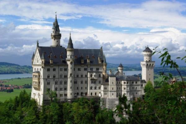 Neuschwanstein Kalesi, Almanya