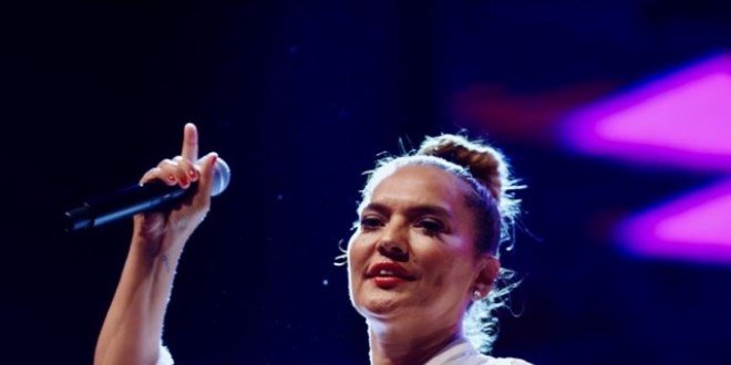 Erbil arkc Demet Akaln hakknda yle bir ey syledi ki!