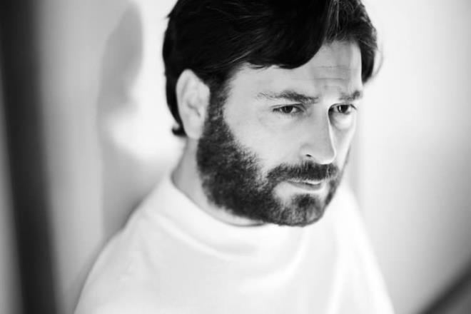 <span style="color:#800080"><strong>NZ GCNZ YOK MU?</strong></span>Akbaba, nceki gn katld bir davette <strong>dublryle ilgili sorulan sorulara yant verdi.</strong>