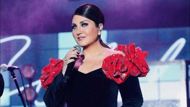 Sadece evlerle snrl kalmayan bu birikim, lks ara koleksiyonlar ve ticari gayrimenkullerle de byyor. Her konserinden yksek cret alan, televizyon projelerinde de yer alarak gelirini eitlendiren Sibel Can, Trkiye'nin en zengin kadn sanatlarndan biri olarak gsteriliyor.