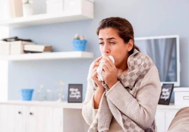 <p><span><strong>AKCERDE HASAR BIRAKIYOR</strong></span></p>    <p>Her yl milyonlarca kii gribe yakalanyor. Bu hastalk zellikle yallar ve kronik rahatszl olan kiilerde zatrre, kalp krizi ya da solunum yetmezlii gibi ciddi komplikasyonlara yol aabiliyor.</p>