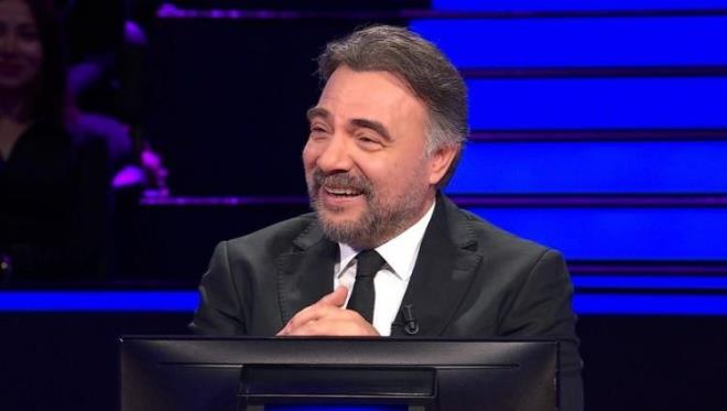 <strong>Birok kategoride sorunun yer ald fenomen programda byk dle ulamak isteyen yarmaclar adeta kyasya mcadele ediyor. Bilginin ve ansn kazandrd program, son blmyle yine ok konuuldu.</strong>