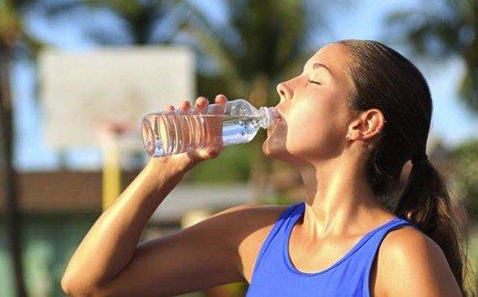 <p><b>6)Daha iyi egzersizler</b></p>    Su kayb yaamak atletik aktivitelerinizi engeller.