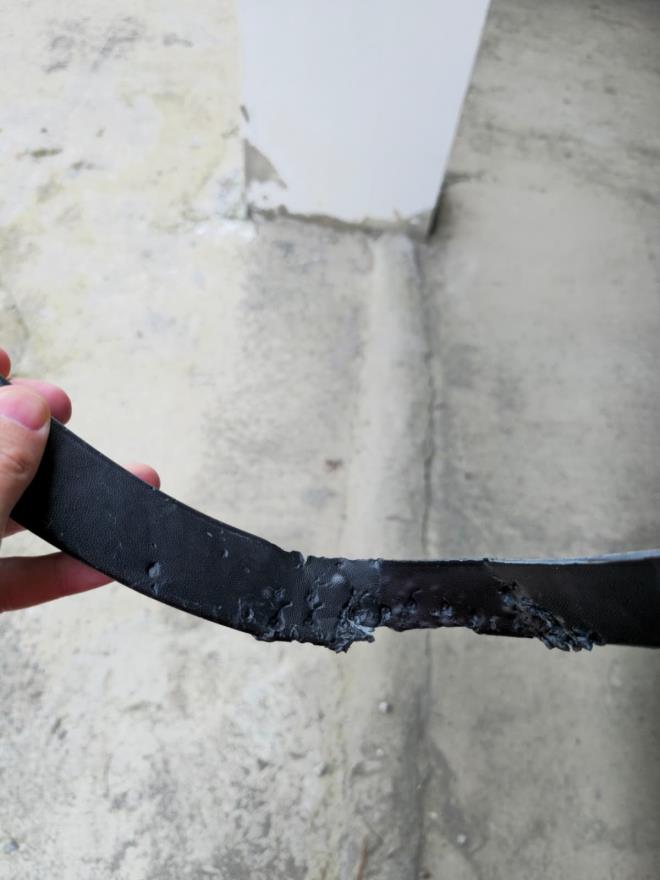 <strong>Maddi ve Zaman Kayb</strong><br>  Kaar, aracn tamirinin yksek maliyetli olduunu belirterek, "Hem maddi hem zaman kayb yaadm, sorunun zlmesini istiyorum" dedi.