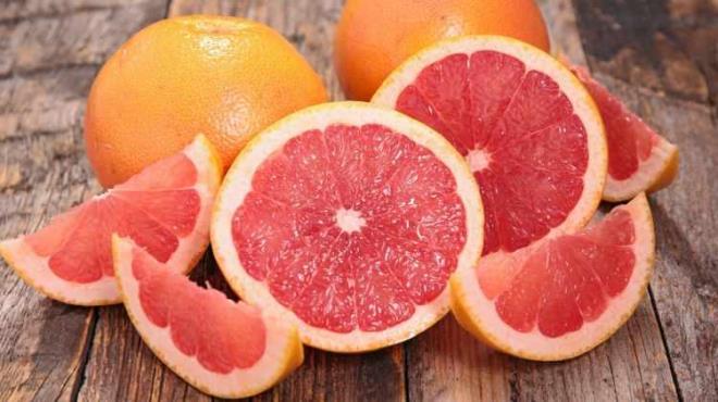 <strong>Yaplan puanlamaya gre; 100 zerinden 10.51 puan alan tatl patates son srada yer ald. te yandan meyveler arasnda ise greyfurt 10.47 puan ald.</strong>