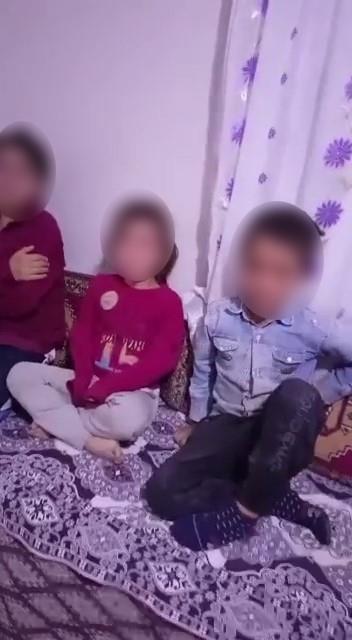 <strong>Korkun kence An Kaydedildi</strong><br>  hsaniye'de bir baba, kavgal olduu ailesine kin tuttuu iin 4 ocuunu kemerle dverek darp etti. O anlar cep telefonuyla kaydedip kaynbiraderine gnderdi.