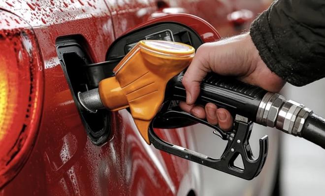 <strong>STANBUL AVRUPA YAKASI GNCEL FYATLARI</strong><br>Benzin litre fiyat: 54.89 TL<br>Motorin litre fiyat: 57.63 TL<br>LPG litre fiyat: 27.71 TL<br><strong>STANBUL ANADOLU YAKASI AKARYAKIT FYATLARI</strong><br>Benzin litre fiyat: 54.73 TL <br>Motorin litre fiyat: 57.49 TL<br>LPG litre fiyat: 27.08 TL