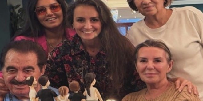 Kzlarnn doum gnnde bir araya geldi!