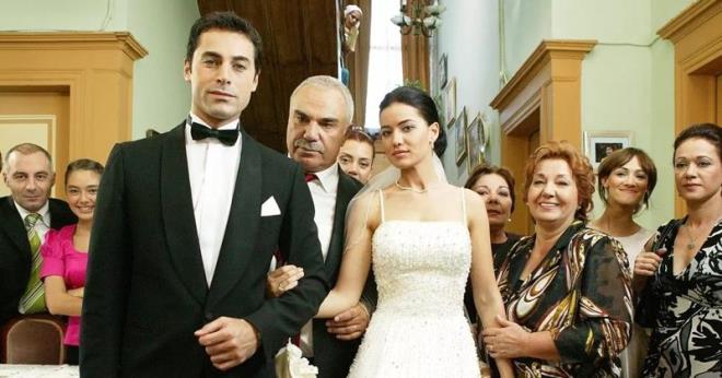 "Benden geriye kalan bir ktphane kurmak, ayn zamanda resim tutkunuyum bir resim mzesi yapmak ve hayatmdan belirli izlerin, bana ait eyalarn olduu bir mze isterim."