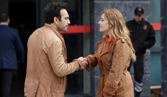 'Bahar'n yeni sezon oyuncu kadrosunda; Demet Evgar, Bura Glsoy, Mert Turak, Ecem zkaya, Elit Anda am, Esra Rusan, Hayal Kseolu, Fsun Demirel, Hatice Aslan gibi isimler yer alyor.