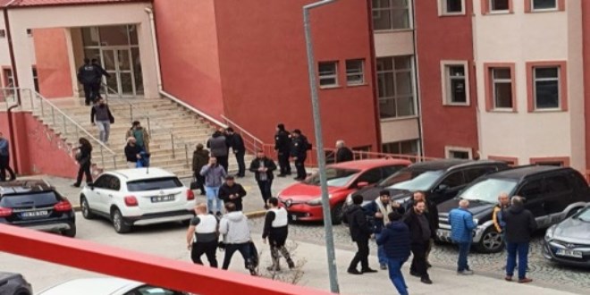 Gmhane niversitesi'nde Rehin Alma Krizi!